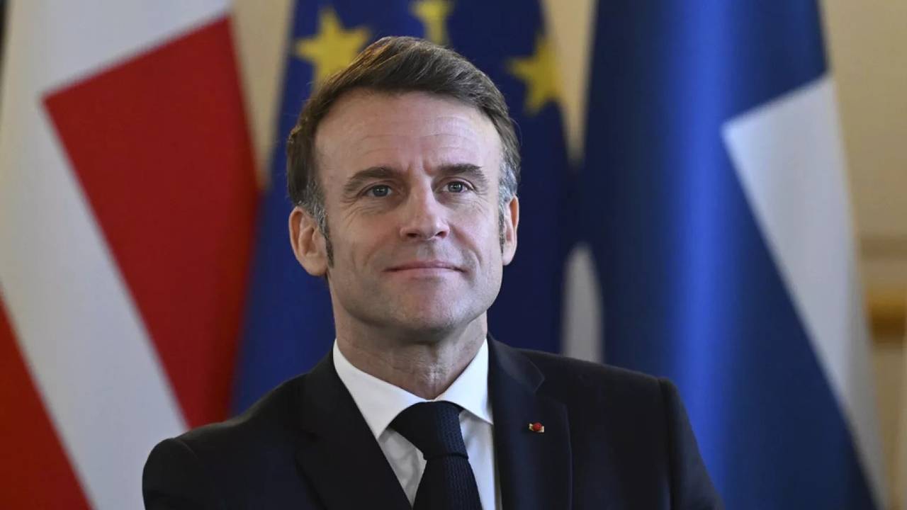 ransa-cumhurbaskani-emmanuel-macron.jpeg