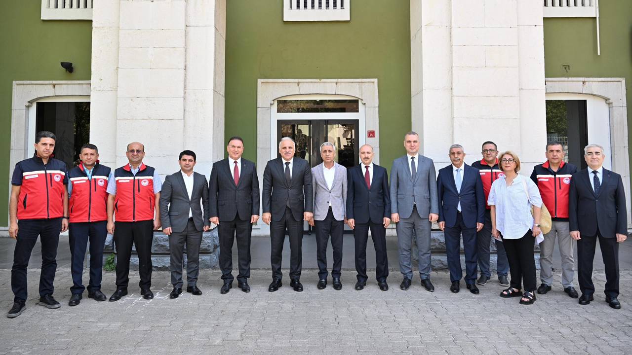 vali-zorluoglu.jpg