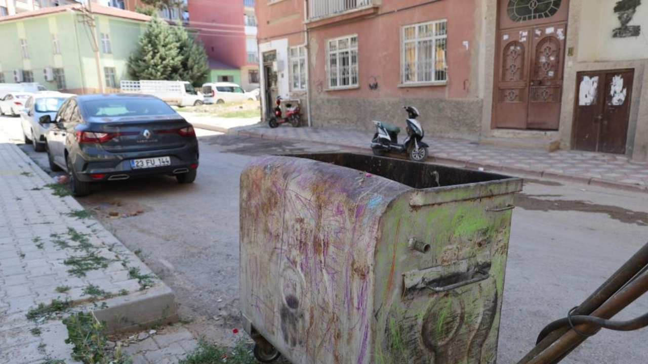 elazig-cop-konteyner-1.jpg