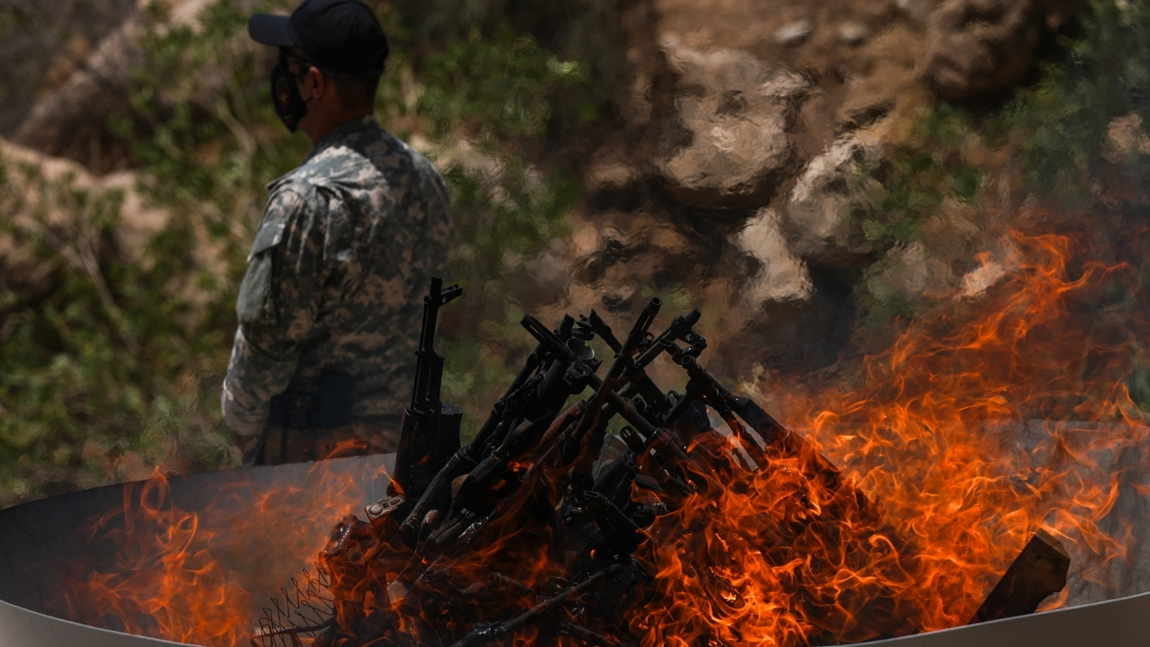 pkk-silah-birakma-1-001.jpg