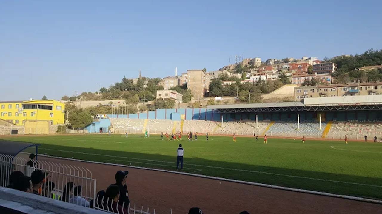 12-001.jpg