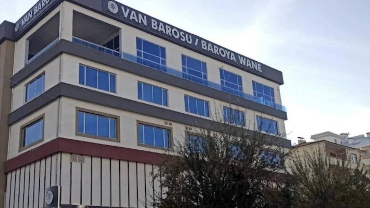 van-baro11.jpg