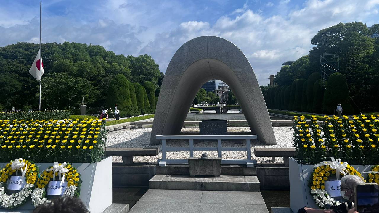 serra-bucak-japonya-hirosimaeaa.jpeg