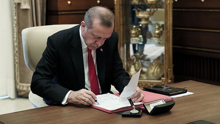 erdogan-imza.jpg