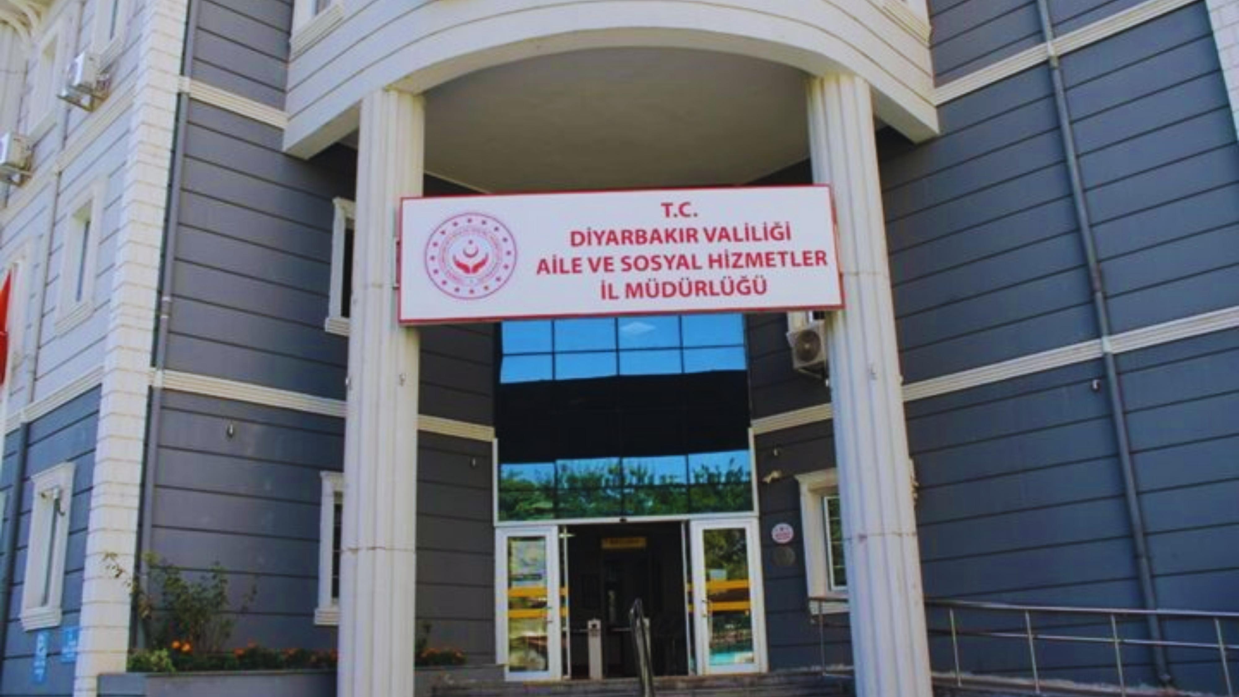 yasli-1.jpg