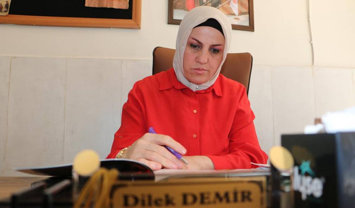 dilek-demir1.jpg