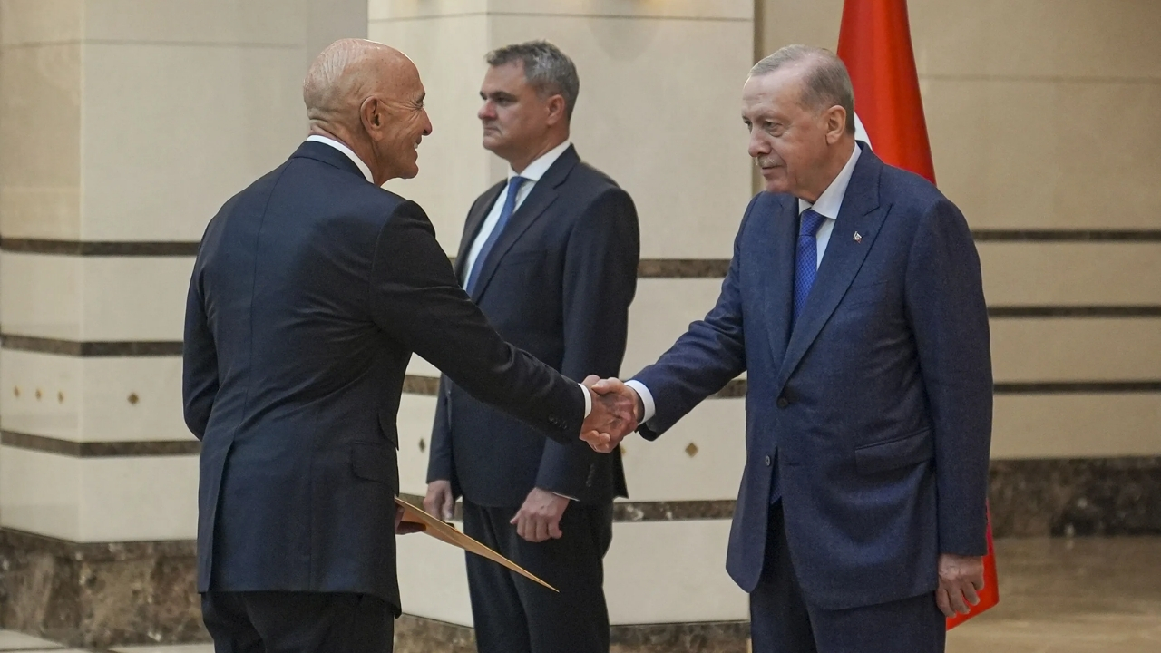 tom-barrack-1.jpg
