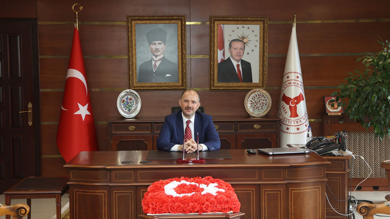 12-002.jpg