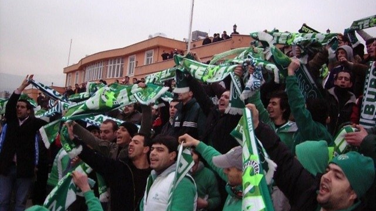 bursa-taraftar.jpeg