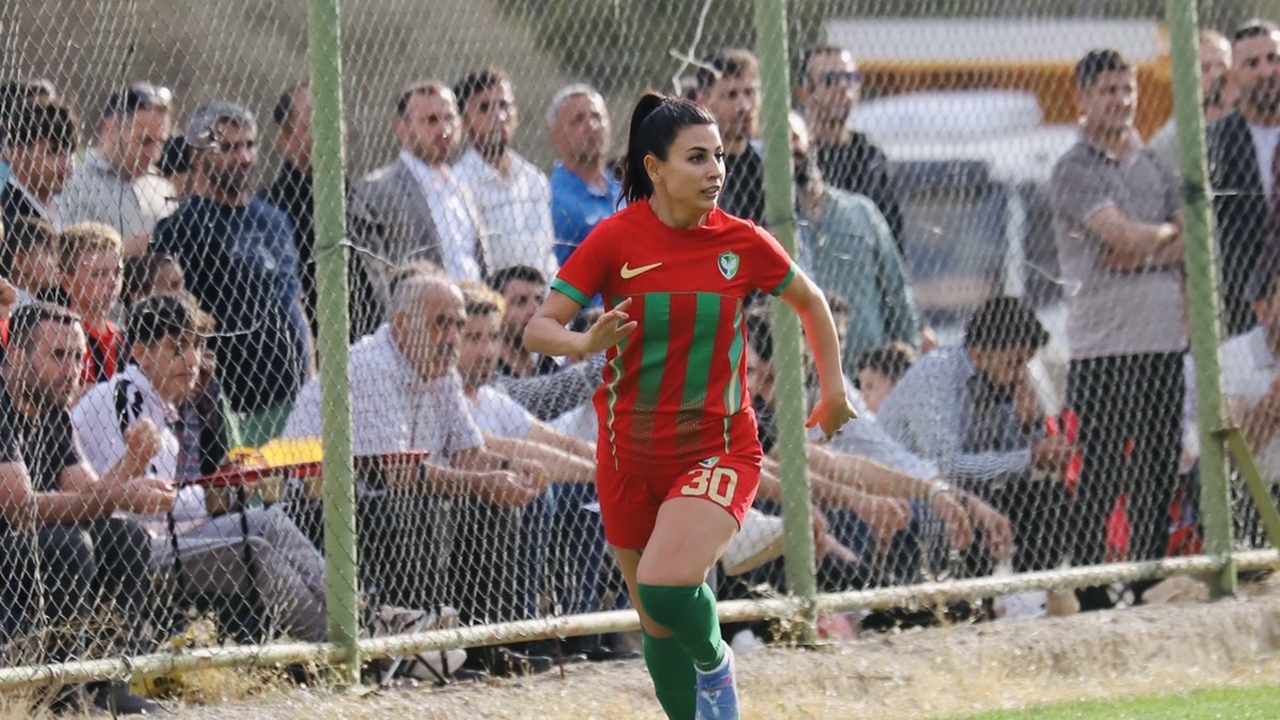 amedspor-kadin-ea.jpeg