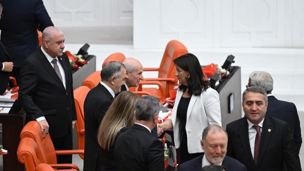 pervin-buldan-2.jpg