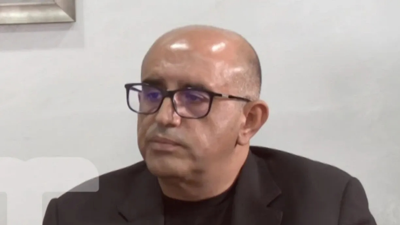 aziz-ihsan-1.jpg