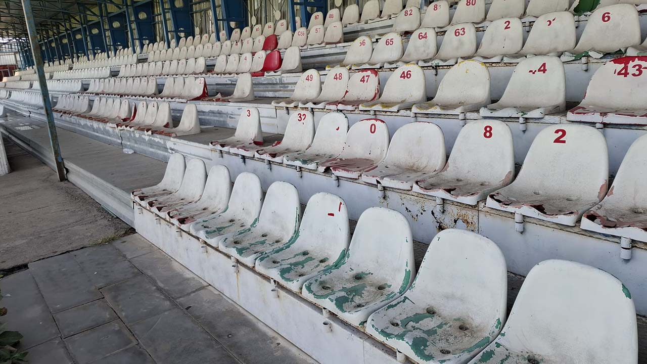 2-006.jpg