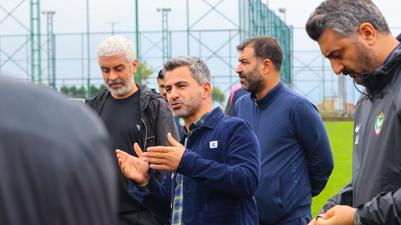 nahit-erenea.jpg