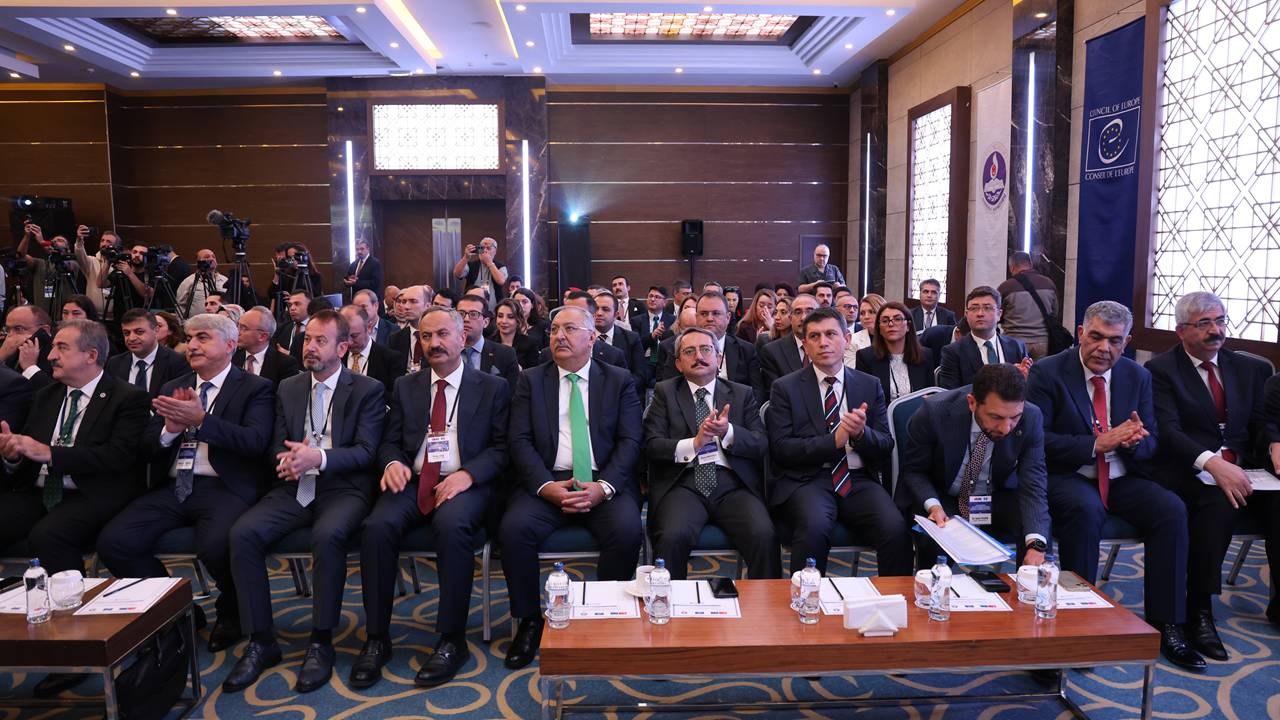 aym-toplanti-diyarbakir-2.jpg