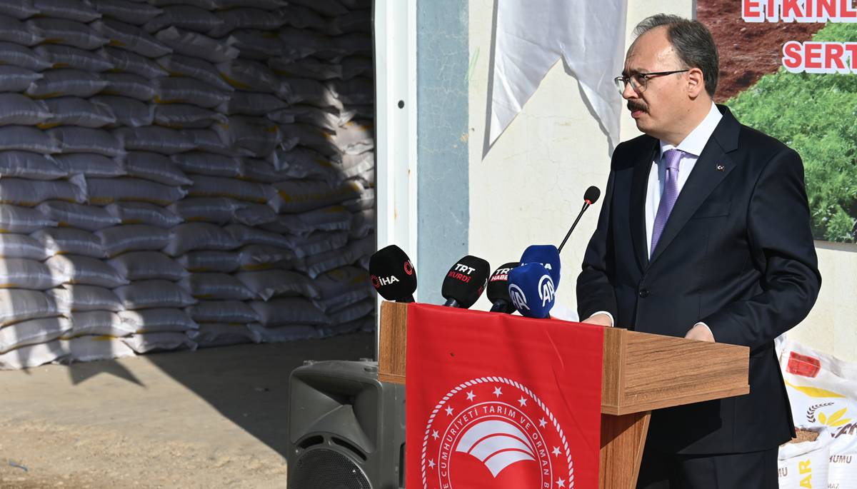 aa-20251106-39633017-39633013-siirtte-588-ureticiye-yuzde-75-hibe-destegiyle-kirmizi-mercimek-tohumu-dagitildi.jpg