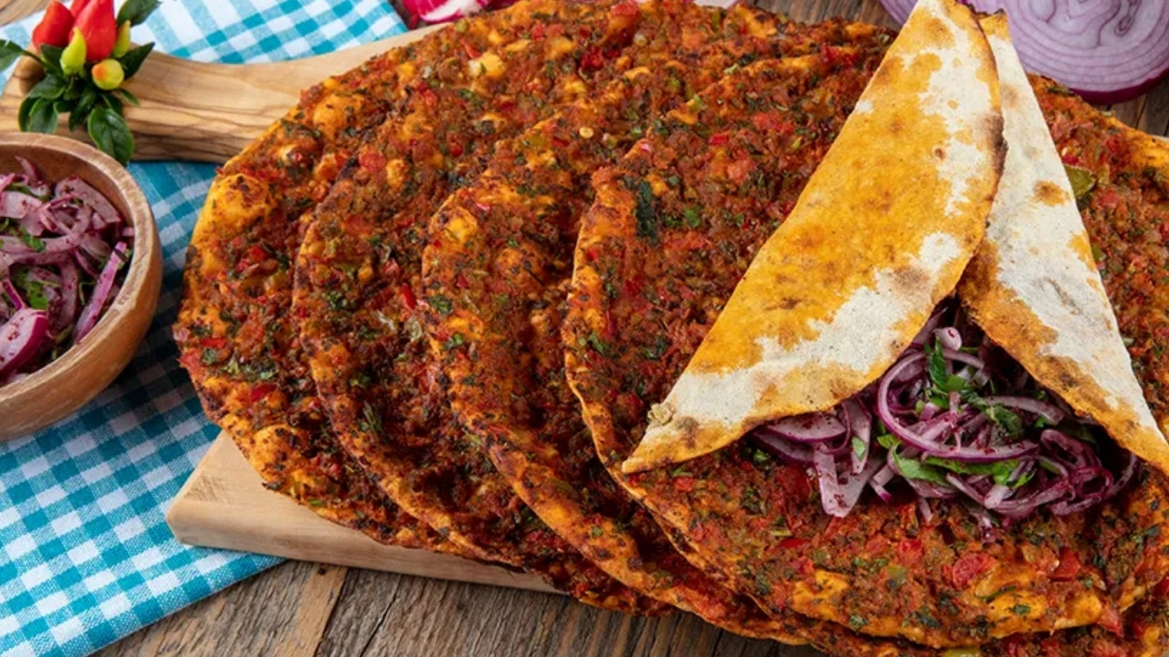 diyarbakir-lahmacun-1.jpg