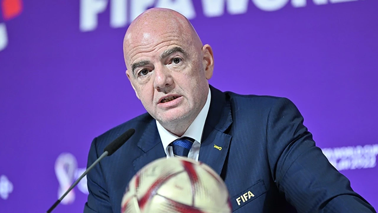gianni-infantino-i1np-cover.webp