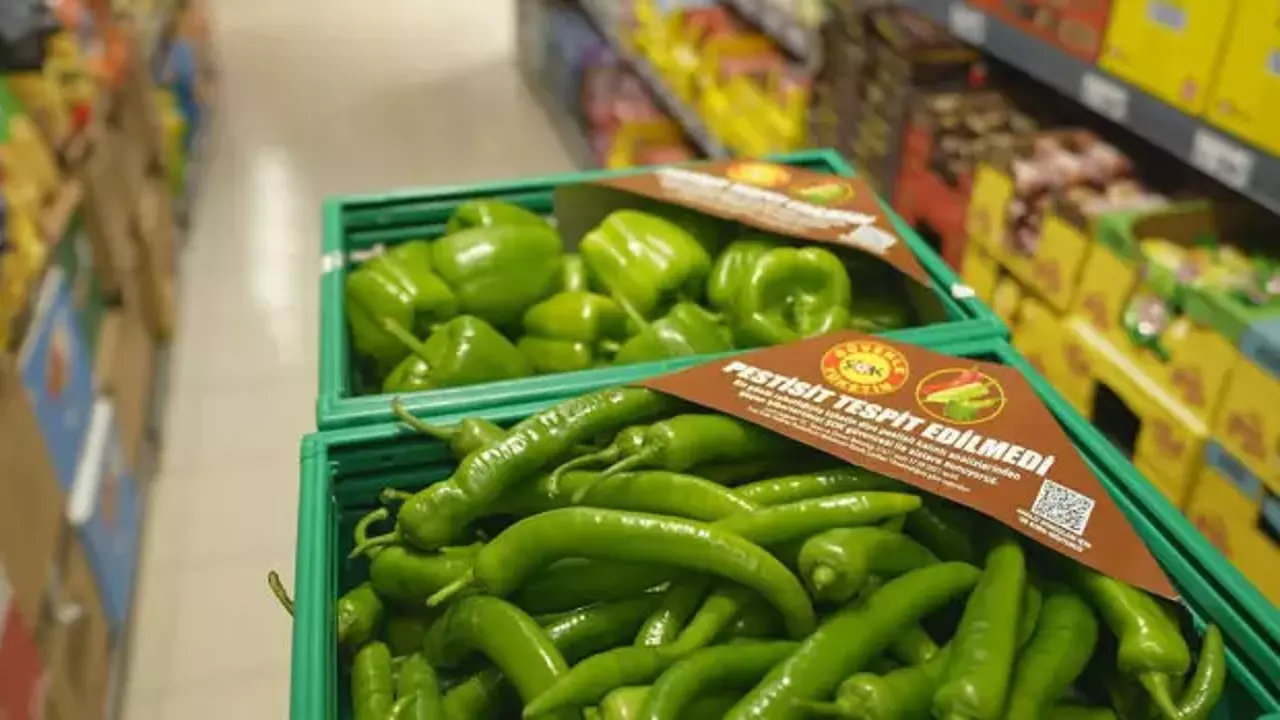 sok-marketlerden-biber-urunuyle-ilgili-iddialara-yanit-1769973844-0012.webp