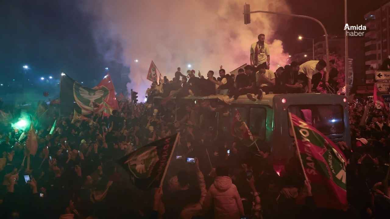 kutlama.jpg