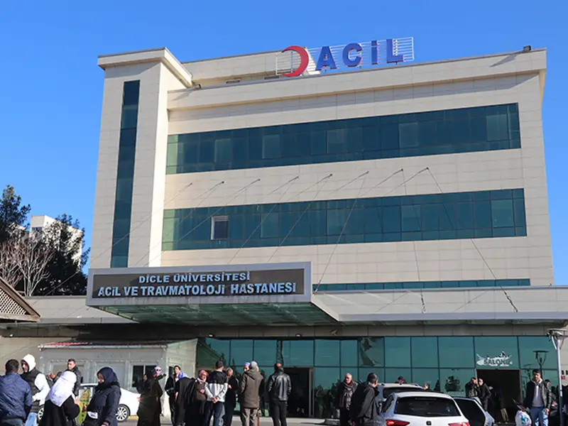 dicle-universitesi-hastanesi3.webp