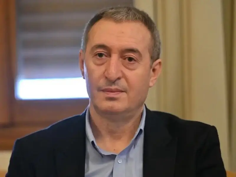 bakirhan2.webp