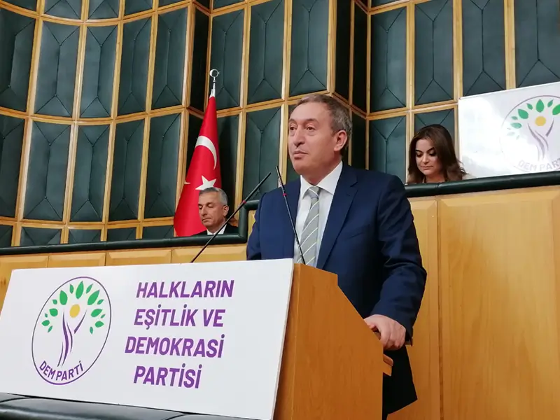 bakirhan3.webp