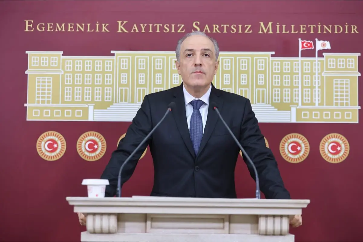 mustafa-yeneroglu.webp