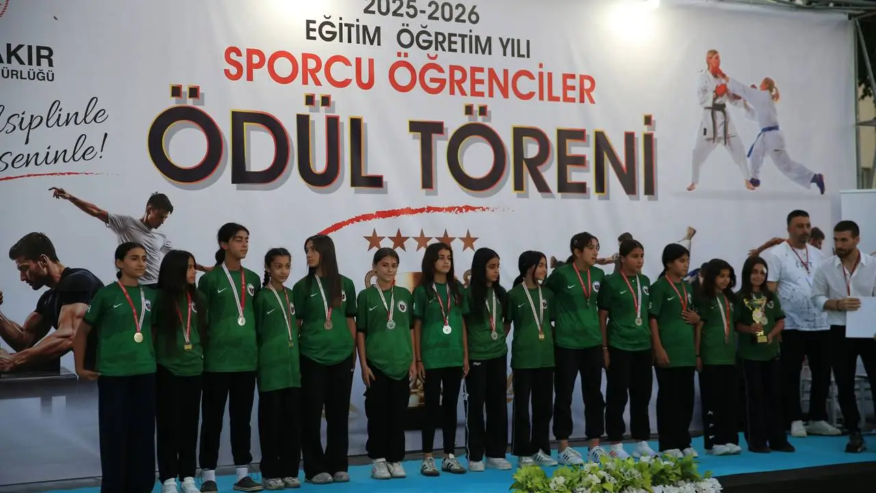 odul-ogrenci3.webp