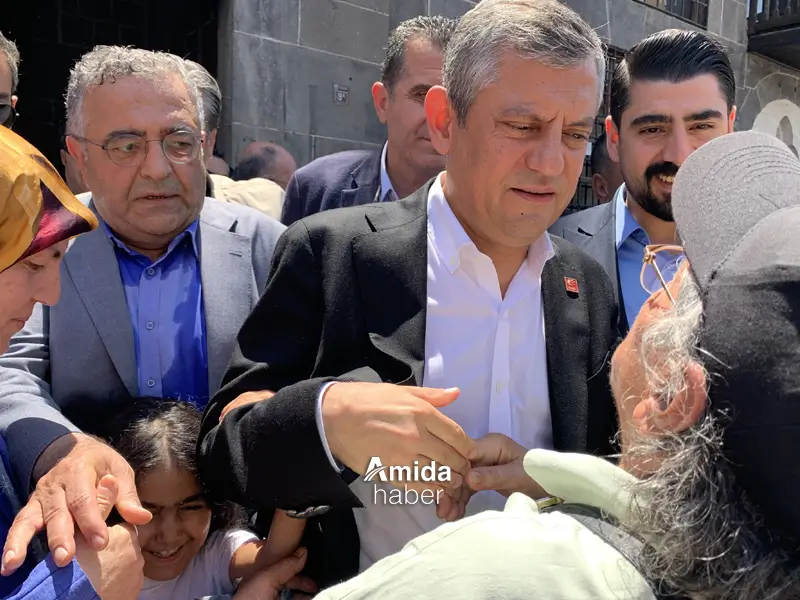 ozgurozel5.webp