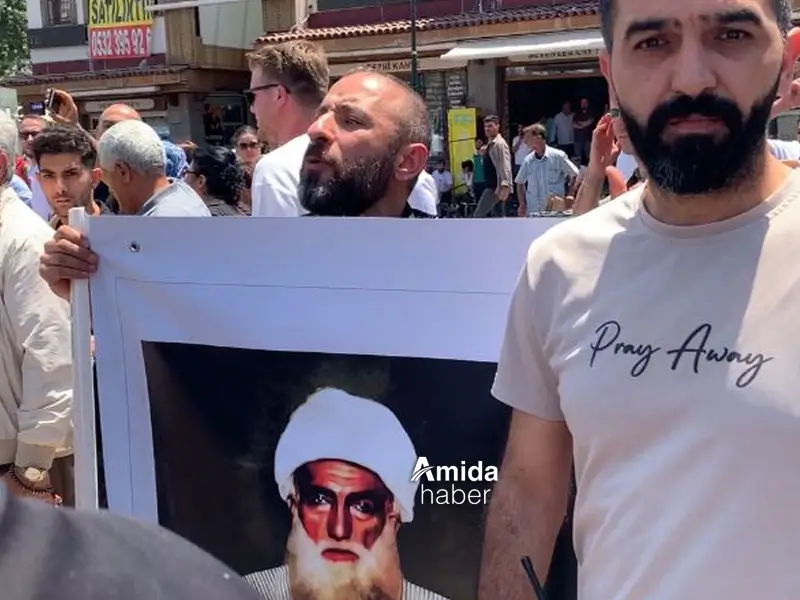 seyhsaitprotesto2.webp