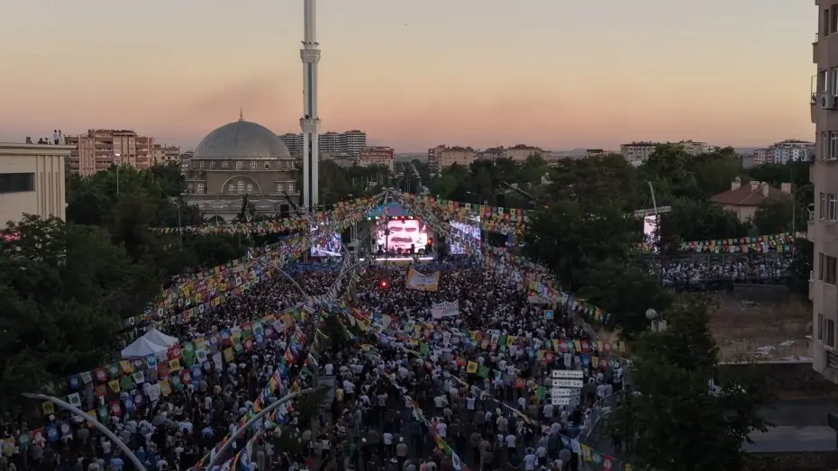 istanbul-miting.webp