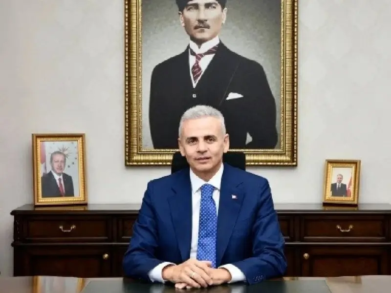 mehmet-fatih-cicekli-001.webp