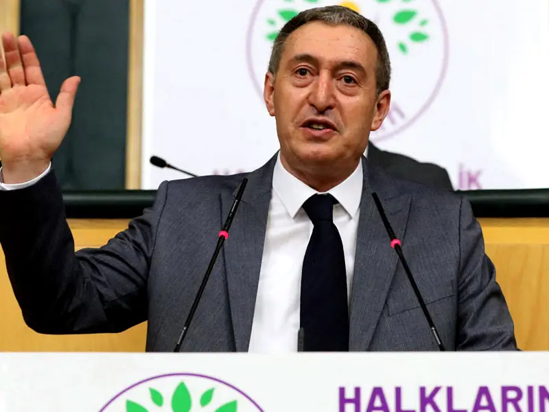 tuncer-bakirhan3.webp