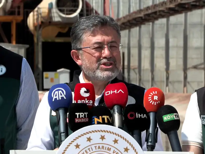 bakan-yumakli4.webp