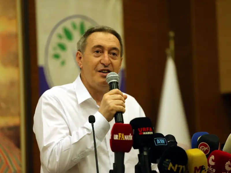 tuncer-bakirhan-1.webp