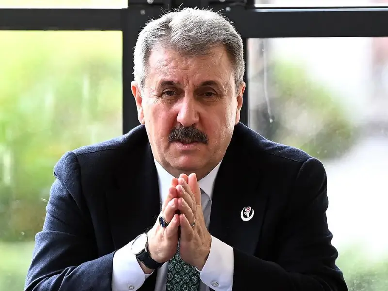 mustafa-destici-1.webp