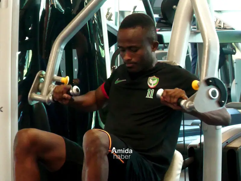 amedspor-yira-sorr.webp