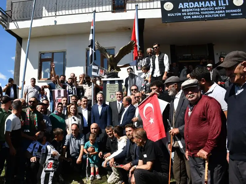 kartal-heykeli1.webp
