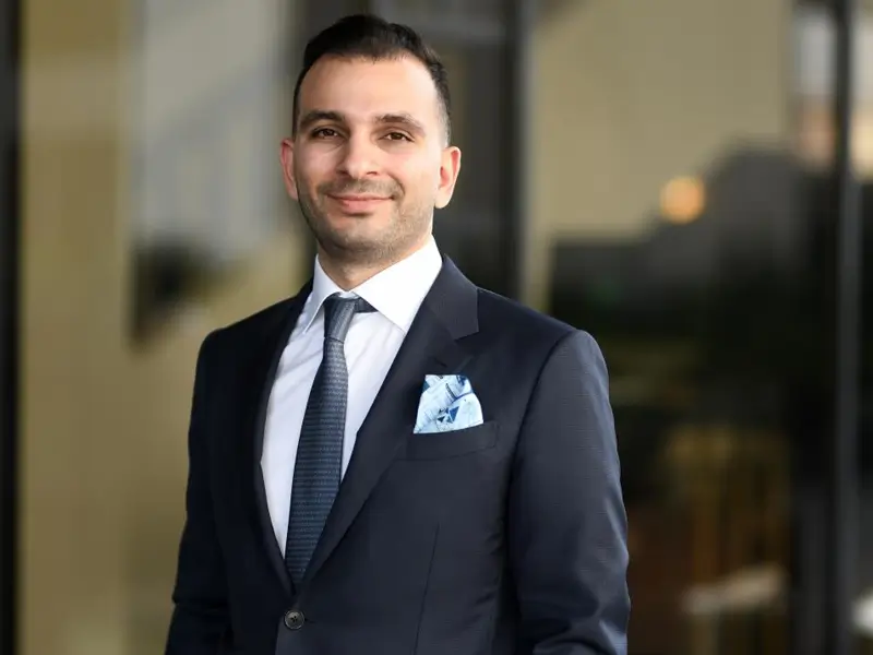 mustafa-nuri-comu.webp