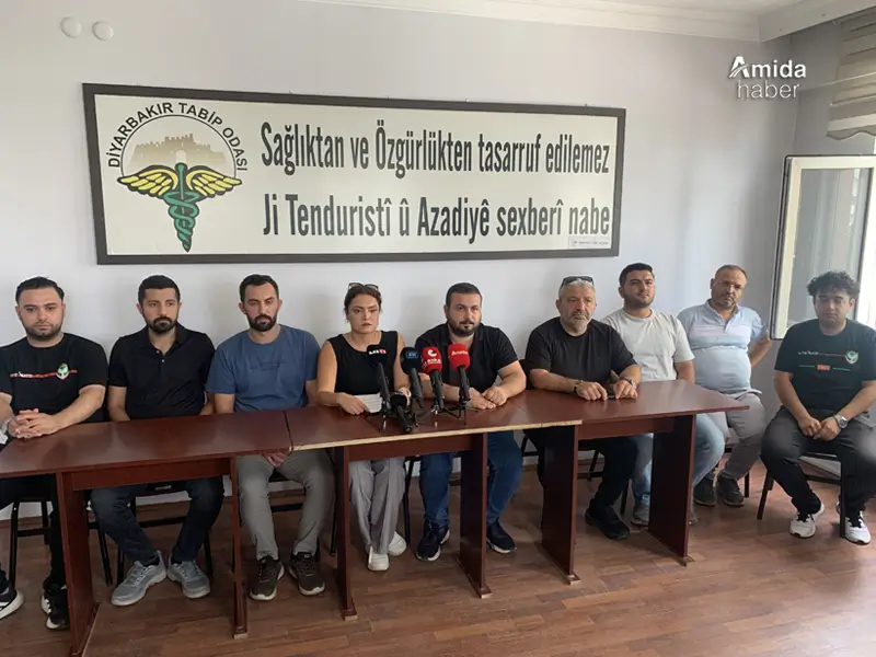 saglikcilar-ile-taraftar1.webp