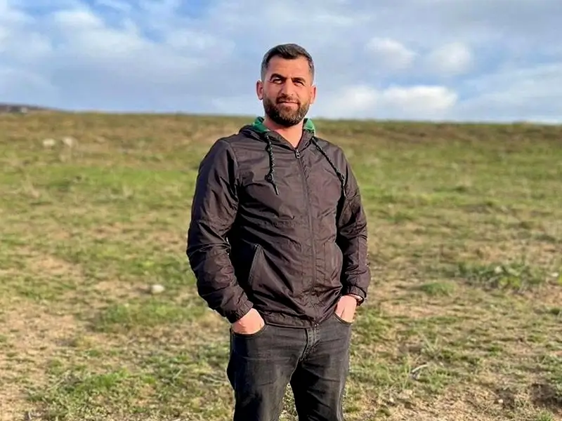 van-adliyesii.webp