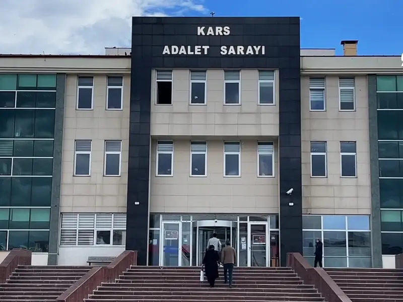 kars-cumhuriyet-bassavciligi.webp