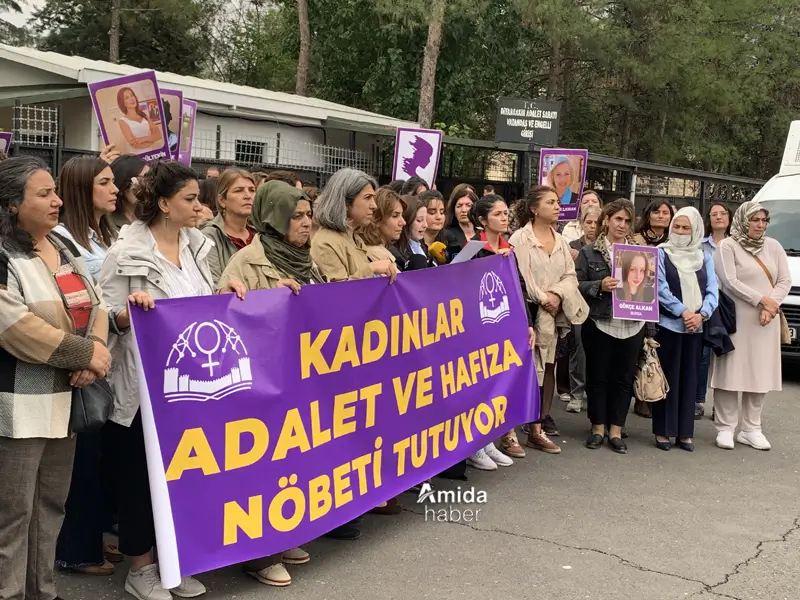 kadinlarin-adalet-nobetii.webp