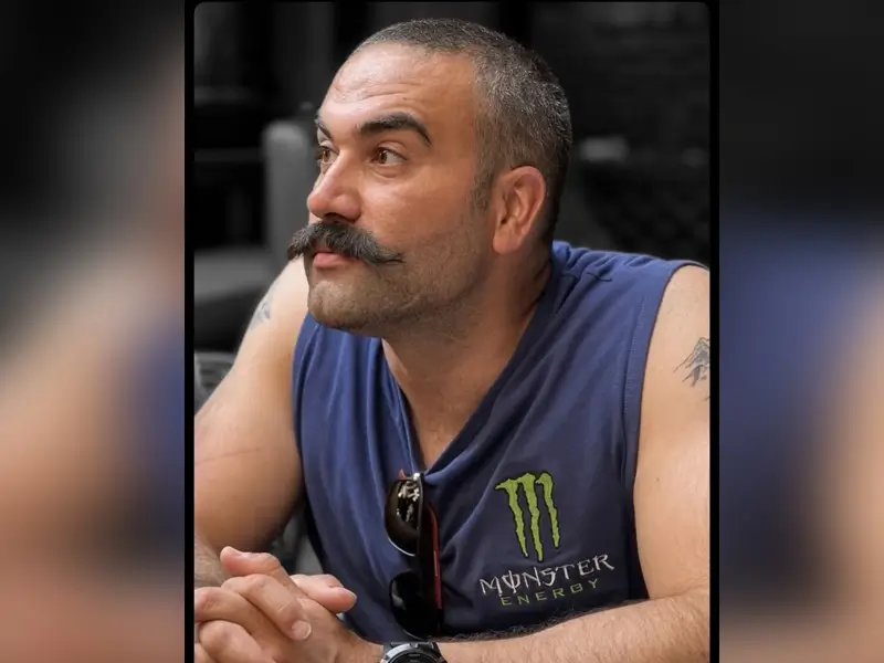 ali-sina-mostafavii.webp