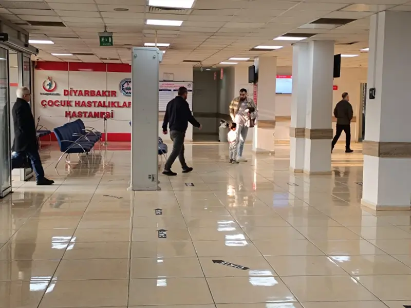 diyarbakir-cocuk-hastanesiiii.webp