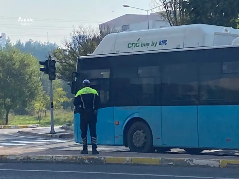 trafik-polisi-2.webp