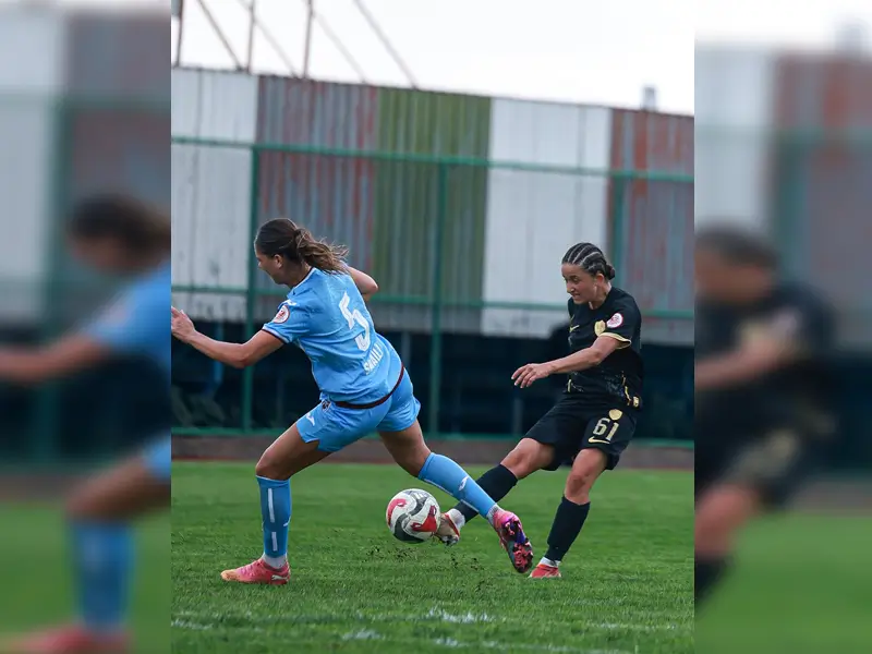 amedsporlu-kadinlarr.webp